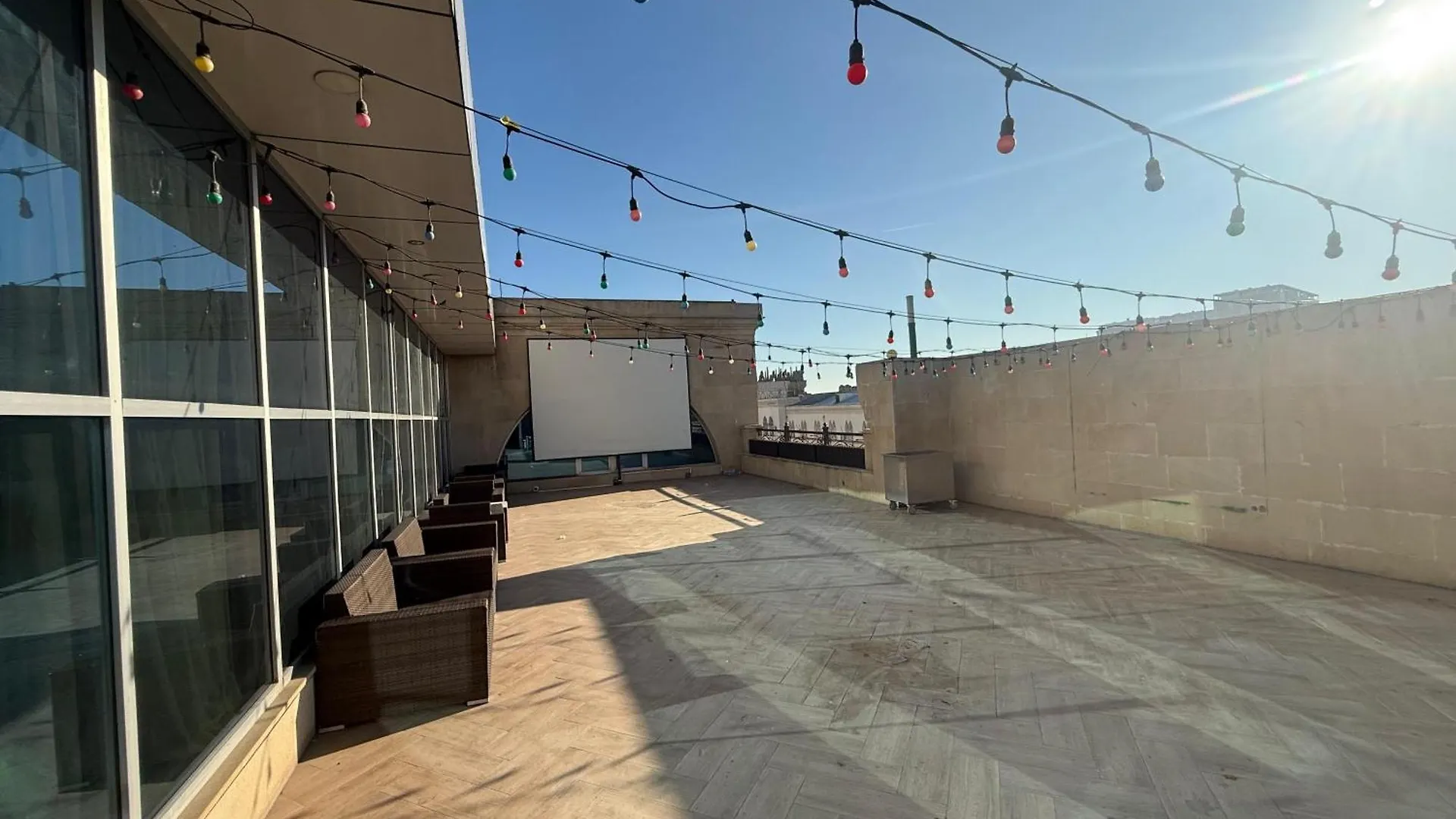 Nine Hotel Baku 9