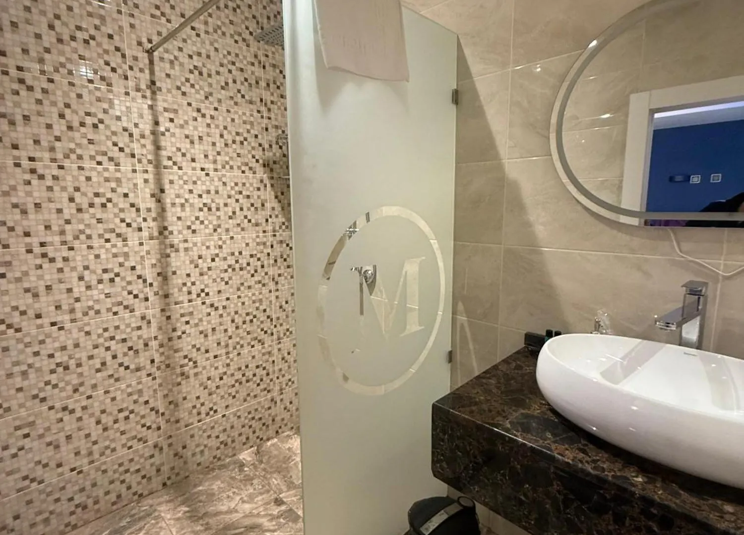 Nine Hotel Baku 9