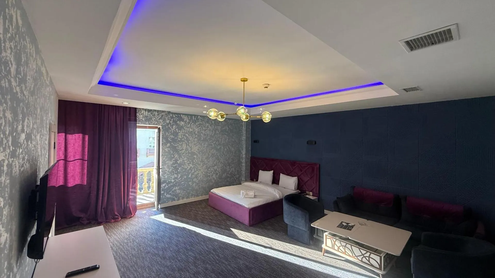 Nine Hotel Baku 9