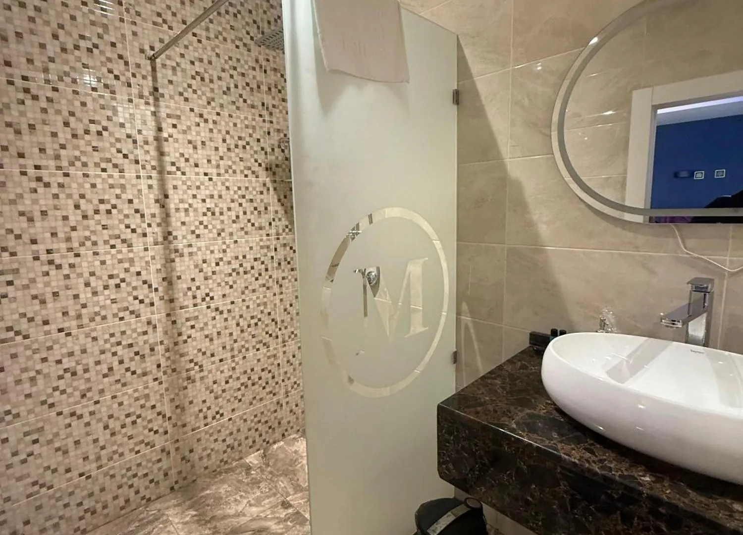 Nine Hotel Baku 9 0*,